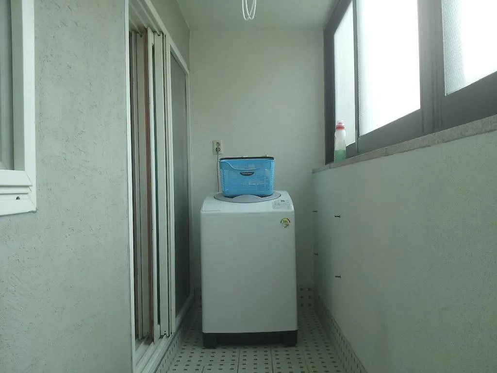 Happytree Guesthouse Seoul South Korea
